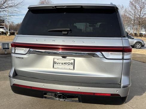 Used 2023 Lincoln Navigator L Reserve image 5