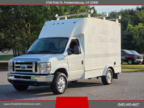Used 2013 Ford E-350 and Econoline 350 Super Duty RWD image 1