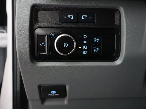 Used 2024 Ford F250 XLT w/ FX4 Off-Road Package AWD/4WD image 40