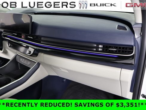 Used 2025 Kia Carnival SX Prestige FWD image 24