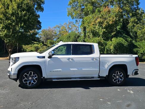 New 2026 GMC Sierra 1500 SLT w/ SLT Premium Plus Package image 18