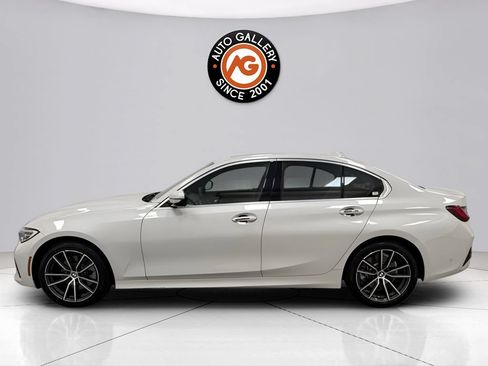 Used 2022 BMW 330i xDrive Sedan w/ Premium Package 2 AWD/4WD image 6