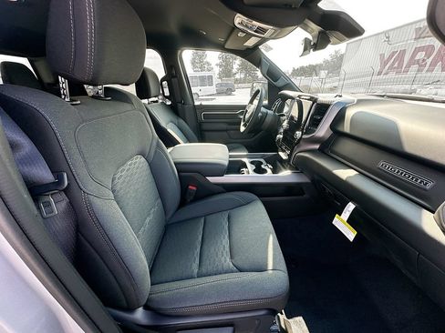 New 2026 RAM 1500 Big Horn AWD/4WD image 35