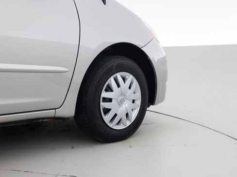 Used 2007 Toyota Sienna LE image 18
