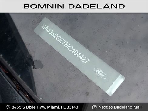 Used 2021 Ford EcoSport SE w/ SE Convenience Package image 29