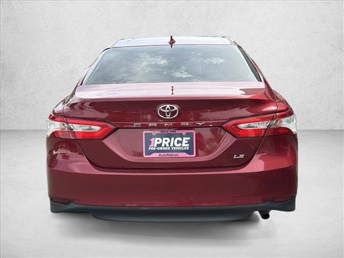 Used 2019 Toyota Camry LE FWD image 6