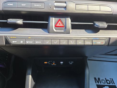 Used 2025 Kia K4 LXS FWD image 18