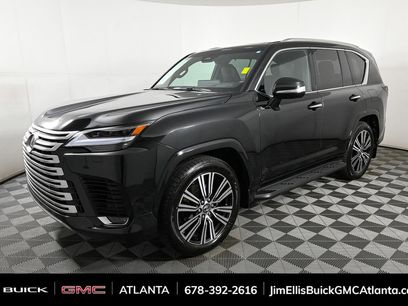 Used 2025 Lexus LX 600 4WD w/ Luxury Package