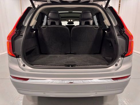 Certified 2025 Volvo XC90 B6 Plus image 27