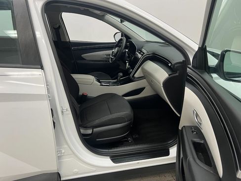 Used 2024 Hyundai Tucson SE AWD/4WD image 30