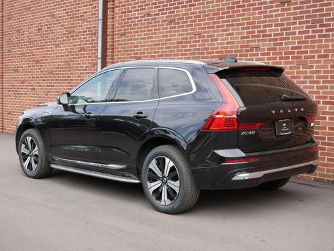 Used 2023 Volvo XC60 T8 Plus AWD/4WD image 3