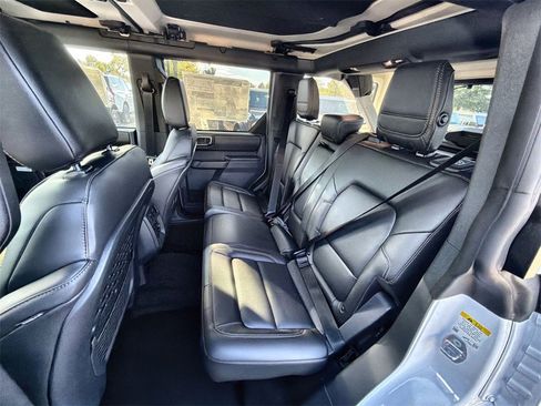 New 2025 Ford Bronco Badlands image 29