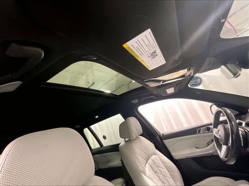 Used 2023 BMW X7 xDrive40i w/ Executive Package image 23