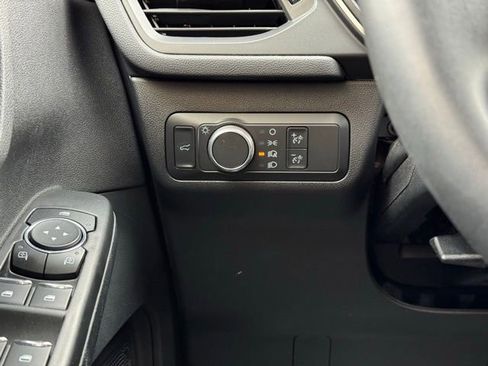 Used 2022 Ford Escape SE w/ Convenience Package image 31