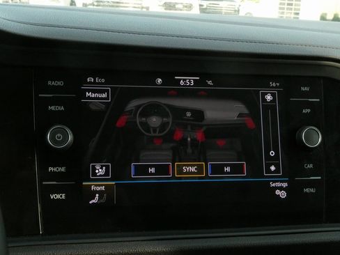 Used 2024 Volkswagen Jetta SEL image 39