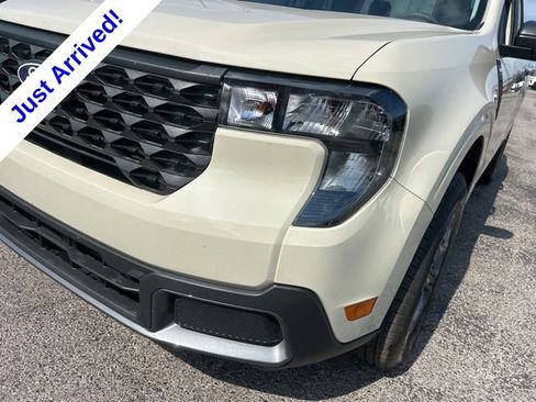 Used 2025 Ford Maverick XLT w/ Equipment Group 302A AWD/4WD image 9