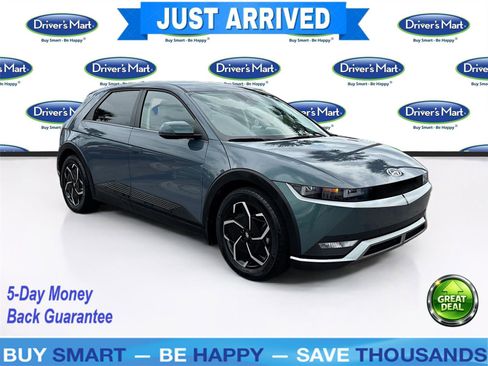 Used 2024 Hyundai Ioniq 5 SEL image 1