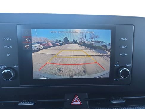 Used 2024 Kia Sportage LX image 20