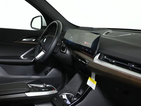 New 2026 BMW X1 xDrive28i w/ Technology Package image 33