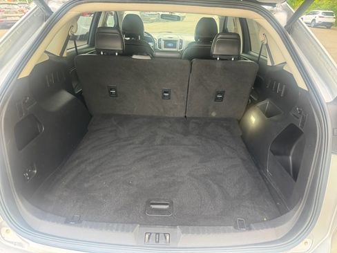 Used 2017 Ford Edge SEL w/ Equipment Group 201A image 19