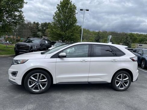 Used 2018 Ford Edge Sport w/ Equipment Group 401A AWD/4WD image 2
