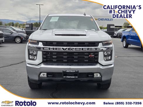 Used 2023 Chevrolet Silverado 2500 LT w/ Convenience Package AWD/4WD image 2