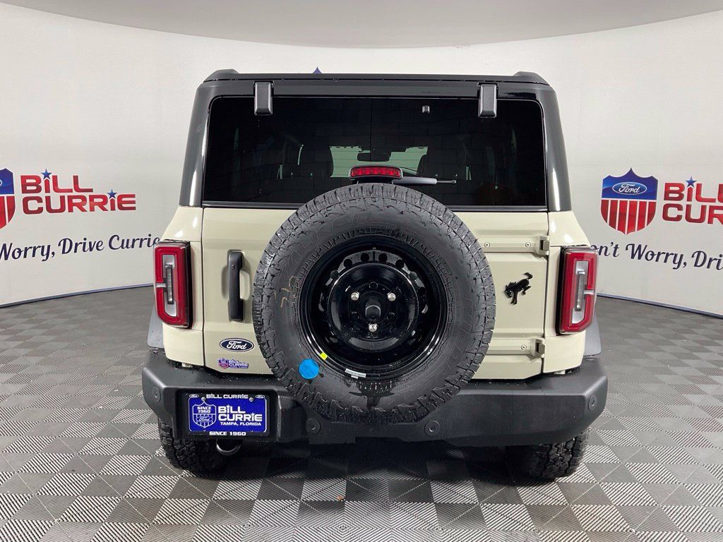 New 2026 Ford Bronco Outer Banks AWD/4WD image 5