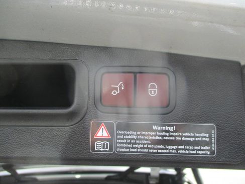 Used 2010 Mercedes-Benz GL 450 4MATIC image 20