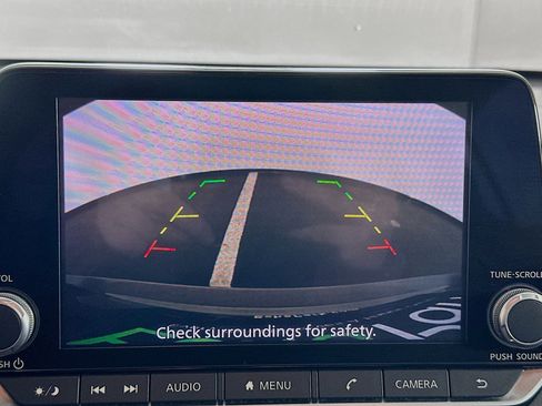 Used 2025 Nissan Altima 2.5 SV image 21