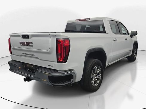 Used 2025 GMC Sierra 1500 SLT RWD image 10