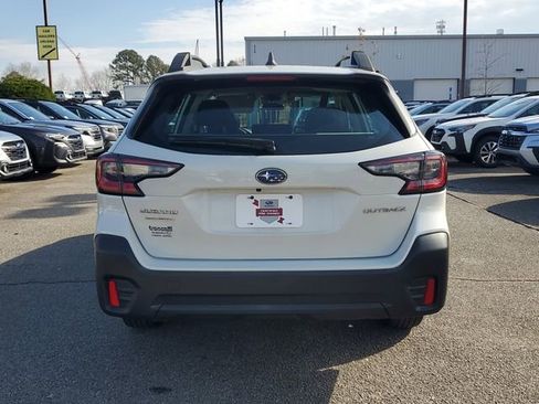 Certified 2021 Subaru Outback 2.5i image 5