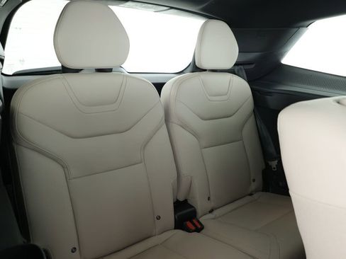 Used 2025 Volvo EX90 Plus image 23