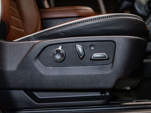 Used 2024 GMC Sierra 2500 Denali Ultimate image 30