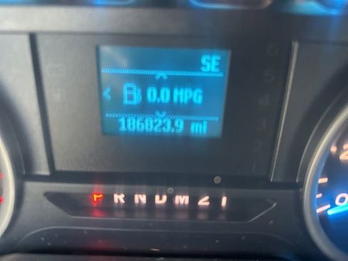 Used 2016 Ford F150 XLT AWD/4WD image 22