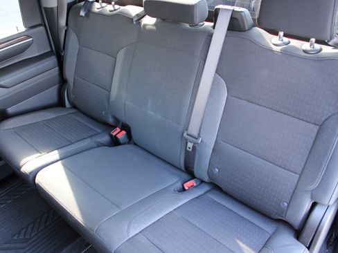 Used 2024 Chevrolet Silverado 2500 LT image 15