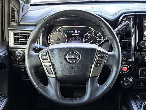 Used 2024 Nissan Titan Platinum Reserve w/ Moonroof Package image 23