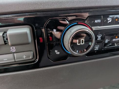 New 2026 Chevrolet Silverado 1500 LT w/ Texas Edition Plus image 25