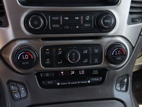 Used 2018 GMC Yukon Denali w/ Denali Ultimate Package AWD/4WD image 36