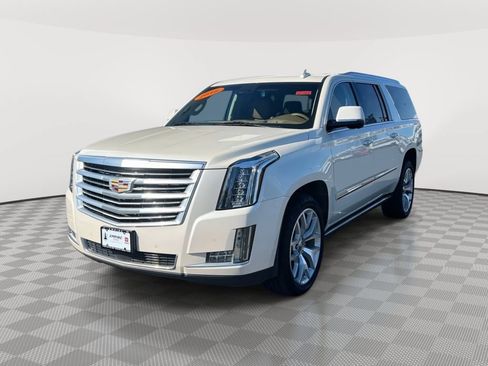 Used 2015 Cadillac Escalade ESV Platinum AWD/4WD image 3