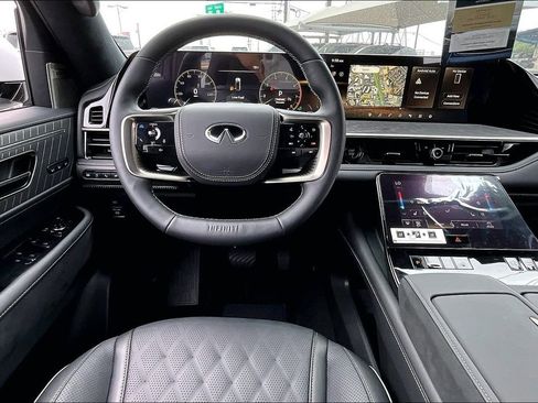 Certified 2026 INFINITI QX80 Autograph w/ Premium Cargo Package AWD/4WD image 7