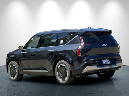 New 2026 Kia EV9 Land AWD/4WD image 6