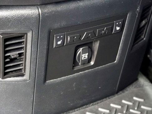 Used 2017 RAM 2500 Laramie w/ Sport Appearance Group image 33