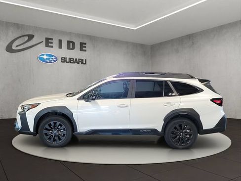 Used 2025 Subaru Outback Onyx Edition AWD/4WD image 10