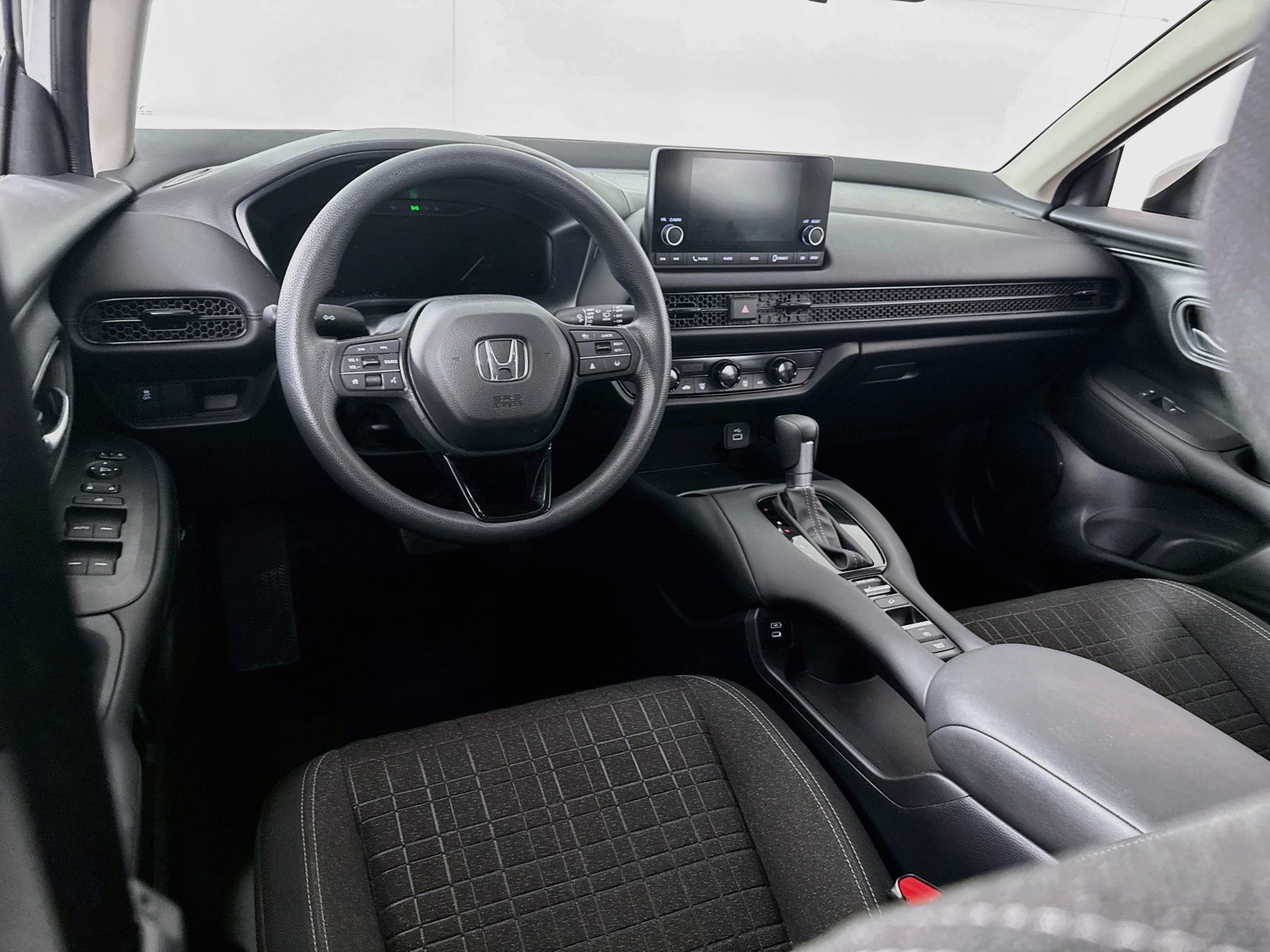 Used 2024 Honda HR-V LX image 18