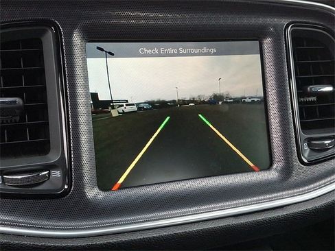 Used 2016 Dodge Challenger R/T Scat Pack image 4