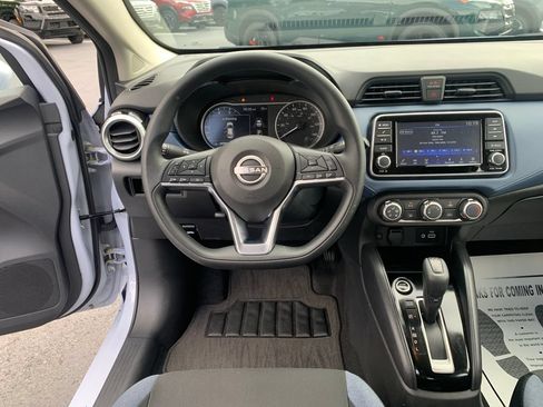 Used 2025 Nissan Versa SV w/ Trunk Package FWD image 21