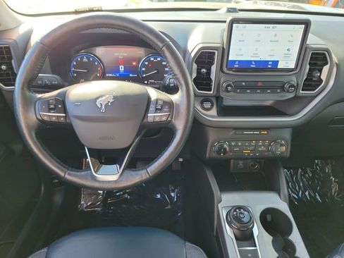 Certified 2022 Ford Bronco Sport Outer Banks w/ Tech Package AWD/4WD image 4