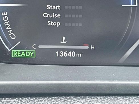 Used 2026 Toyota Crown XLE image 32