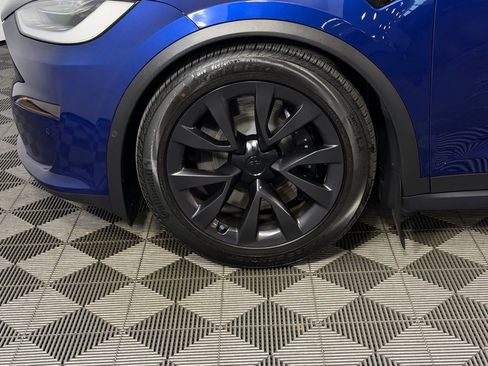 Used 2023 Tesla Model X Standard Range image 12