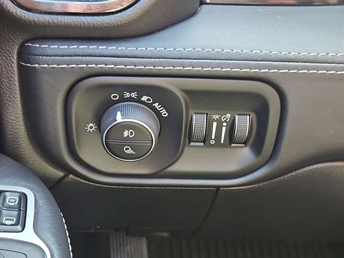 Certified 2023 RAM 3500 Limited AWD/4WD image 18
